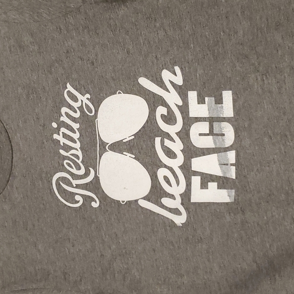 Womens Canvas "Resting beach face" graphic print tshirt size S - Picture 2 of 4